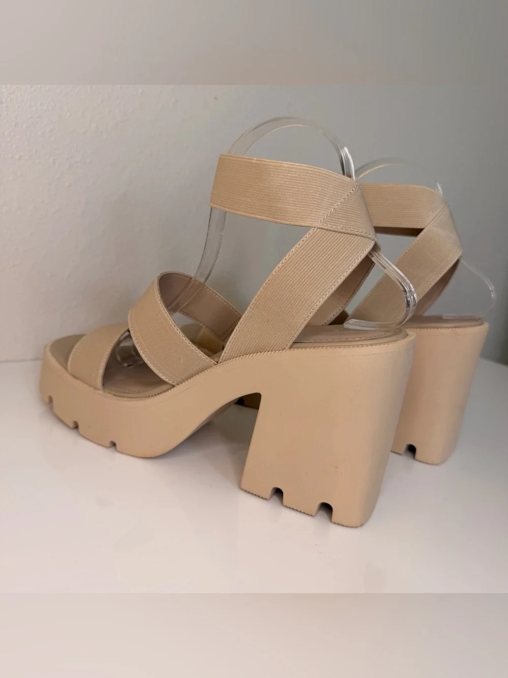 Madden Girl Neutral Beige Platform Chunk Heel Sandals